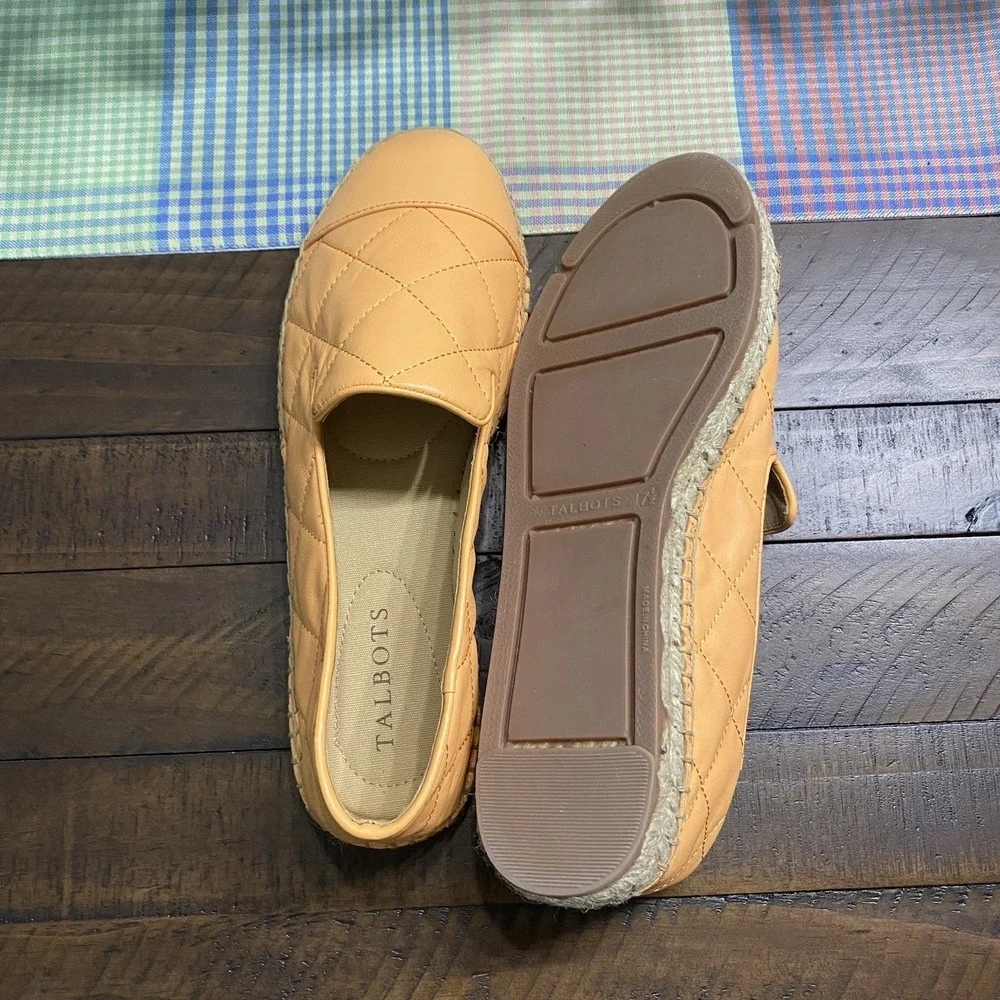 Talbots Shoes Women's 7.5 Slip‎ On Izzy Quilted Nappa Espadrille Flats Orange